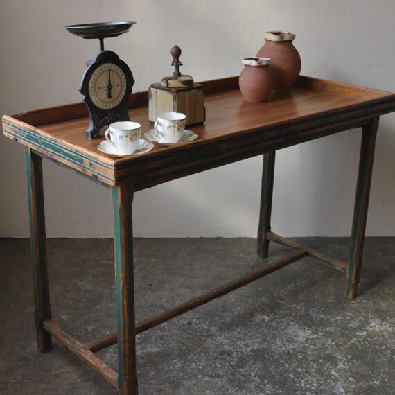 オールドパインサーバーテーブル