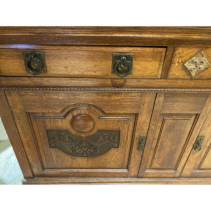 ミラーバックサイドボード