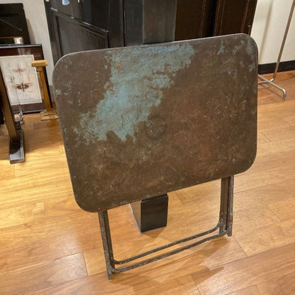 ガーデンテーブル