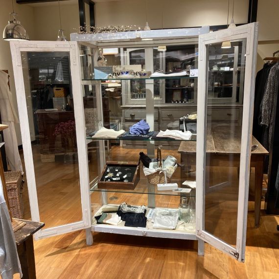 ペイントガラスショーケース