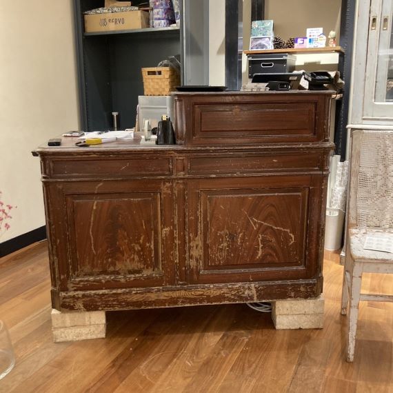 ショップカウンター