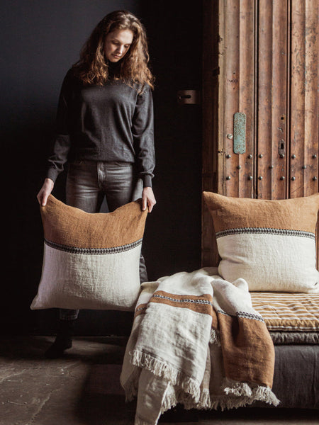 2023AW　BACK TO LA BRUGEOISE