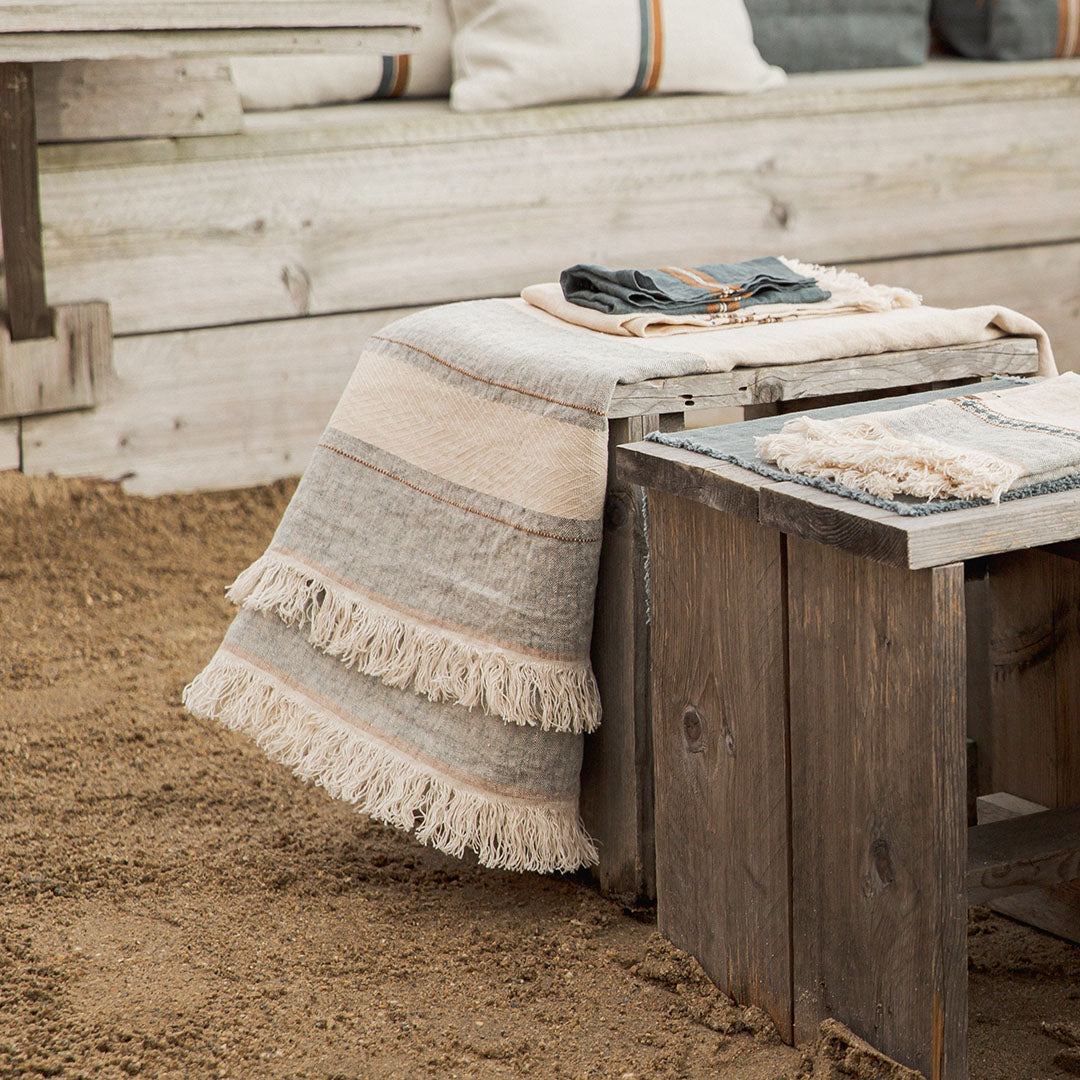 アウトドアシーンにも