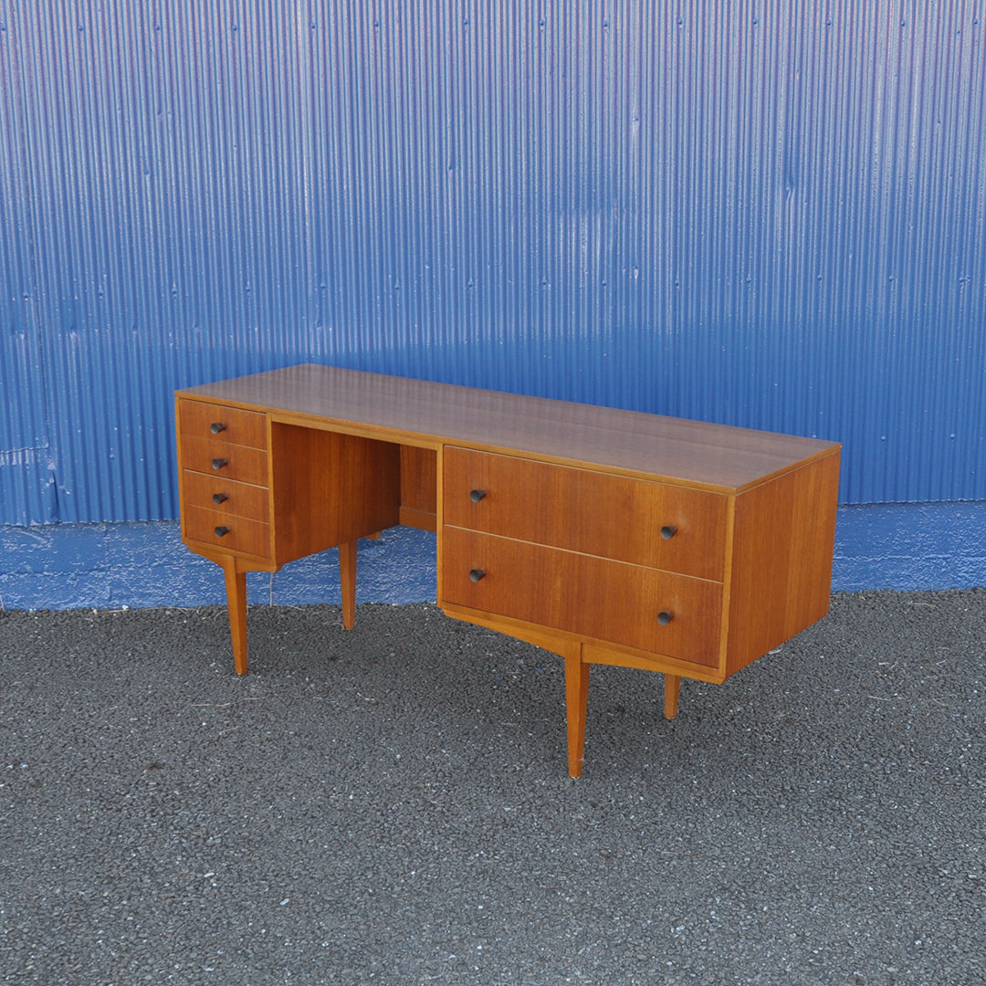 ヴィンテージチークデスク